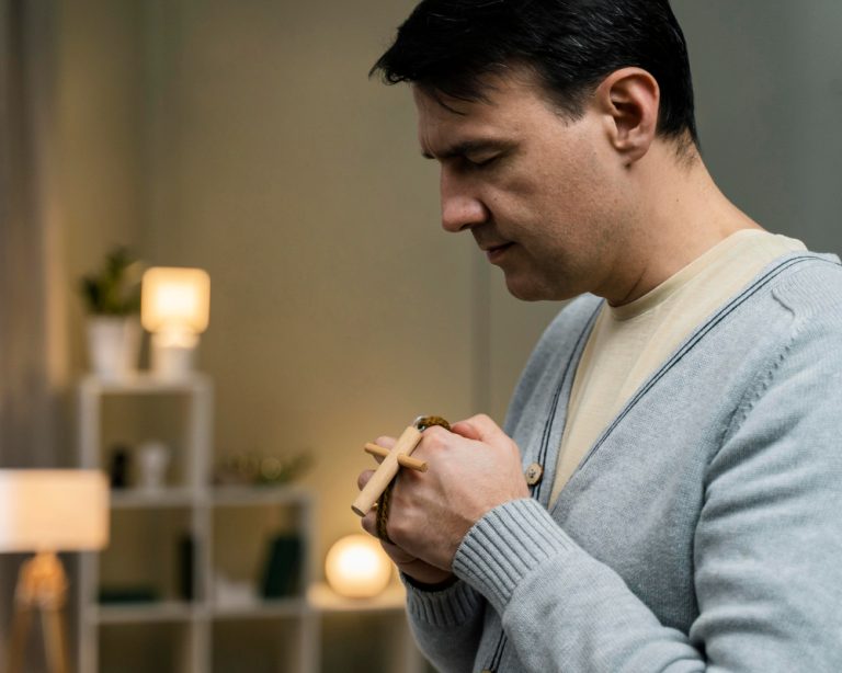 Tiempo para meditar y orar: un regalo para el cuerpo, mente y espíritu