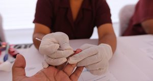 La Prueba Rápida de VIH: Una Herramienta Vital para Salvar Vidas