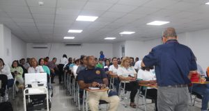 Región de San Miguelito Reunión Interinstitucional contra el Dengue