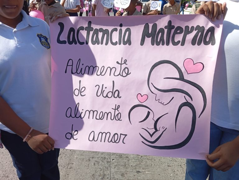 Región de Salud de Colón realiza caminata  para promover la importancia de la lactancia materna se desarrolló en Colón