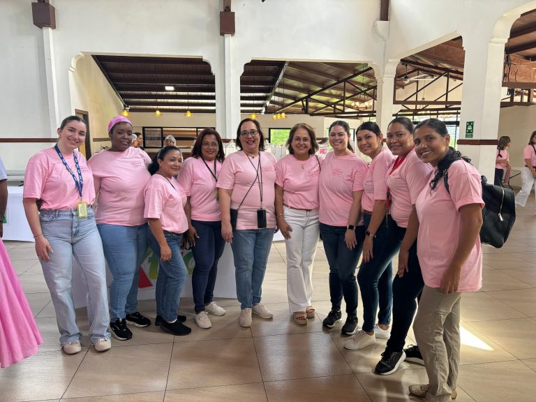 Sandwichtón en Apoyo a Pacientes con Cáncer: Promoción de la Salud junto al Despacho de la Primera Dama