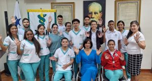 Estudiantes de la UMECIT participan del lanzamiento de la campaña de lavado de Manos