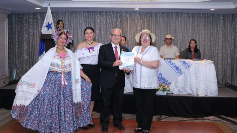 Hacia un Futuro Nutricional Sostenible: Retos y Oportunidades para Prevenir Enfermedades No Transmisibles en Panamá