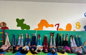 El IENDI se une a la conmemoración del Día Mundial del Síndrome de Down con medias disparejas