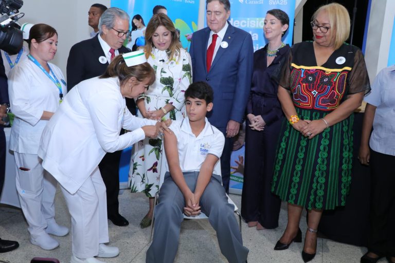 Panamá alza la voz por la inmunización: sede regional de la Semana de Vacunación en las Américas 2025